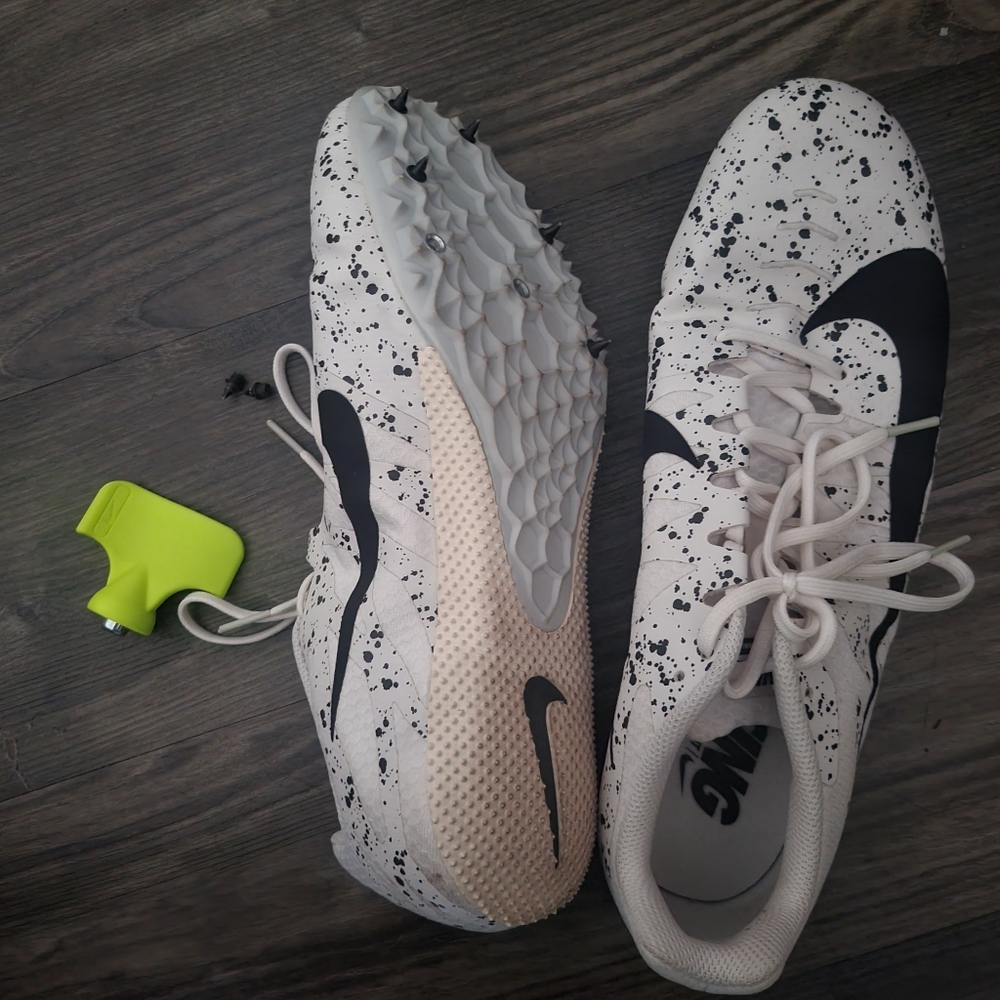 Nike Athletic Track Spikes - Picture 3 of 10